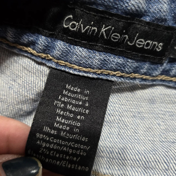 Vintage Y2K Calvin Klein Lean Bootcut Jeans, Relaxed Fit, Low-Mid Rise, EUC! - Picture 11 of 12